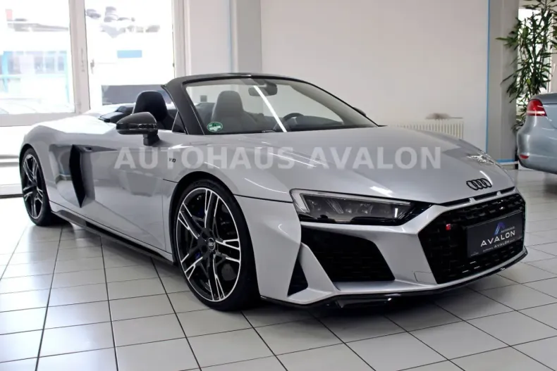 Audi R8 din 2024 cu 8.500 km - oferta AUD228214 - foto 4