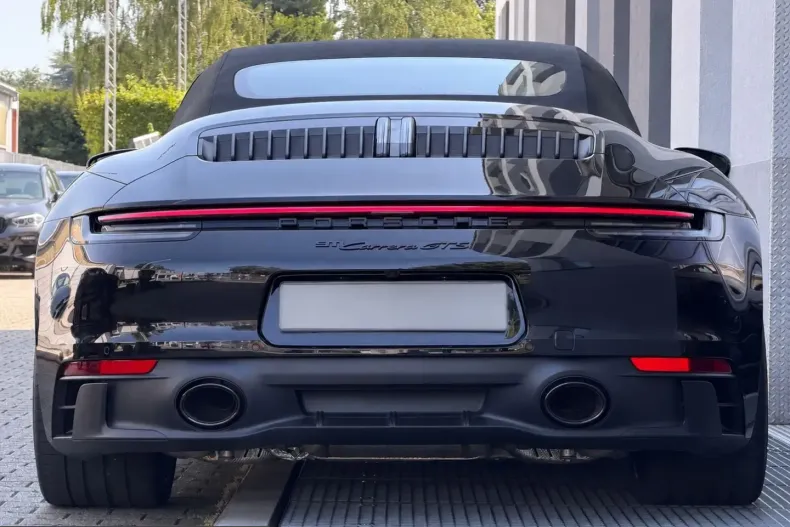 Porsche 992 din 2023 cu 9.026 km - oferta POR228215 - foto 8