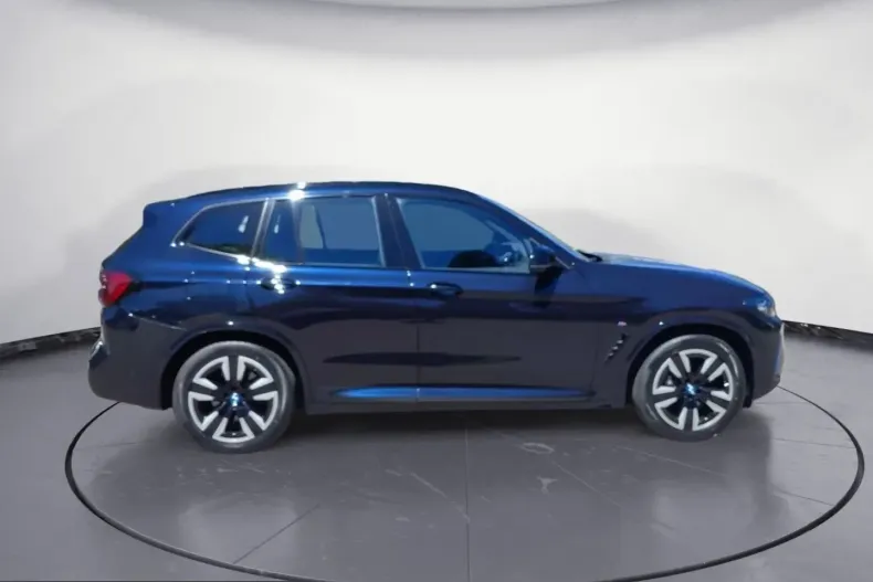 BMW iX3 (Seria X) din 2023 cu 38.943 km - oferta BMW228220 - foto 7