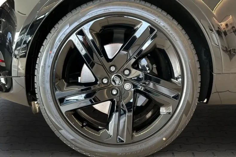Land Rover Discovery din 2025 cu 16.000 km - oferta LAN228221 - foto 9