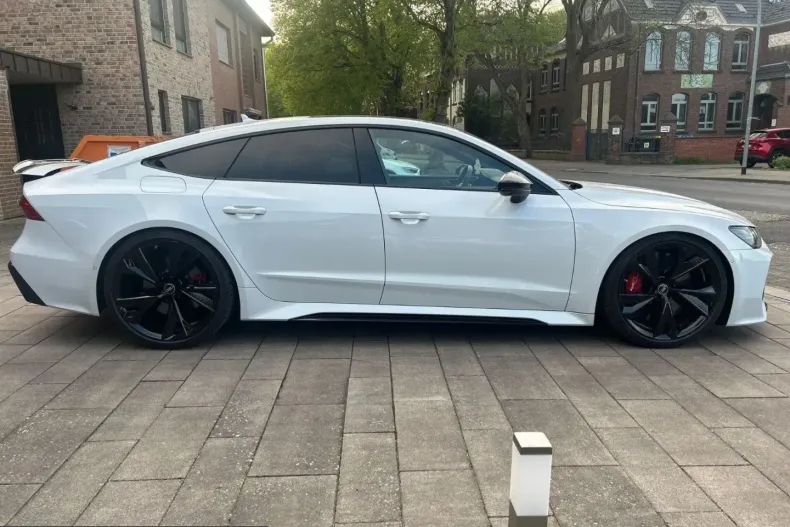 Audi RS7 din 2021 cu 19.250 km - oferta AUD228222 - foto 24
