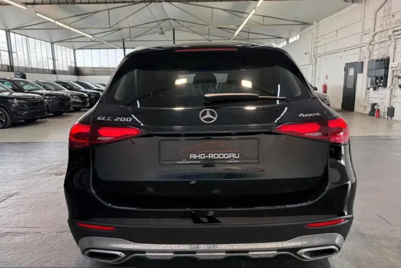Mercedes-Benz GLC 200 (Clasa GLC) din 2023 cu 29.752 km - oferta MER228223 - foto 12