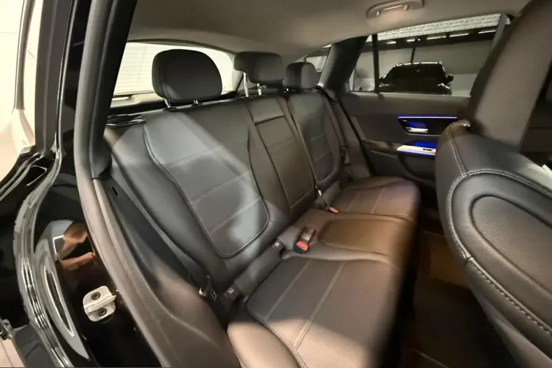 Mercedes-Benz GLC 200 (Clasa GLC) din 2023 cu 29.752 km - oferta MER228223 - foto 22