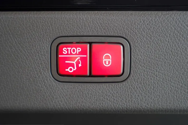 Mercedes-Benz EQS (Clasa S) din 2024 cu 9.762 km - oferta MER228231 - foto 7