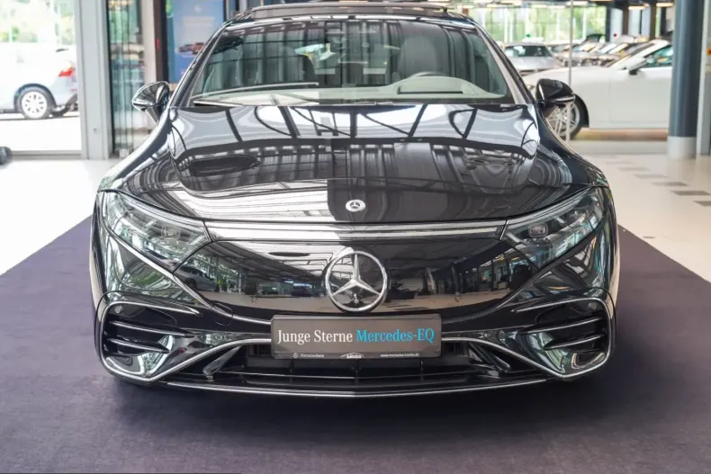 Mercedes-Benz EQS (Clasa S) din 2024 cu 9.762 km - oferta MER228231 - foto 9