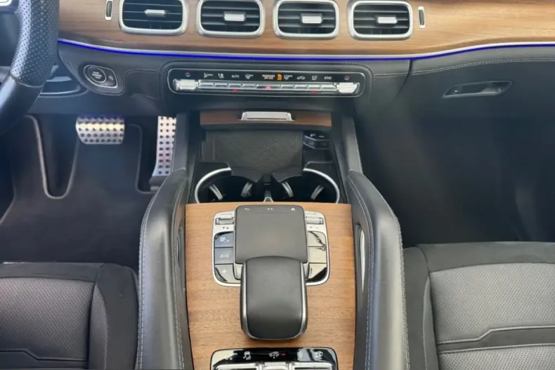 Mercedes-Benz GLS 63 (Clasa GLS) din 2023 cu 49.995 km - oferta MER228233 - foto 13