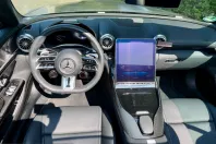 Mercedes-Benz SL 63 AMG (Clasa SL) din 2023 cu 7.800 km - oferta MER228235 - foto 6