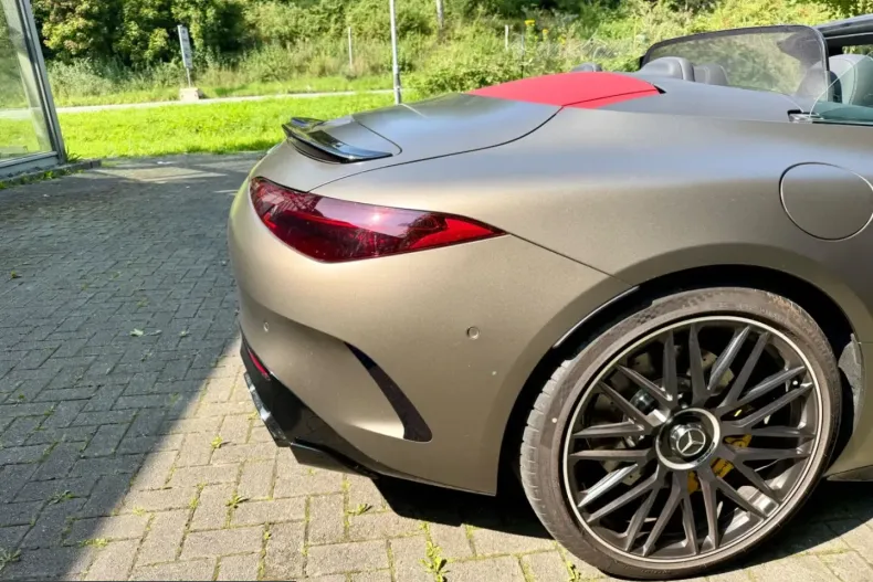 Mercedes-Benz SL 63 AMG (Clasa SL) din 2023 cu 7.800 km - oferta MER228235 - foto 14