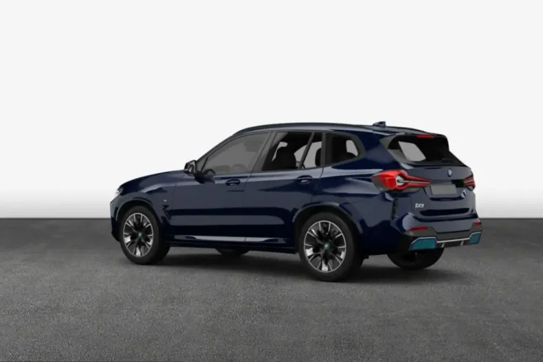 BMW iX3 (Seria X) din 2023 cu 57.020 km - oferta BMW228247 - foto 8