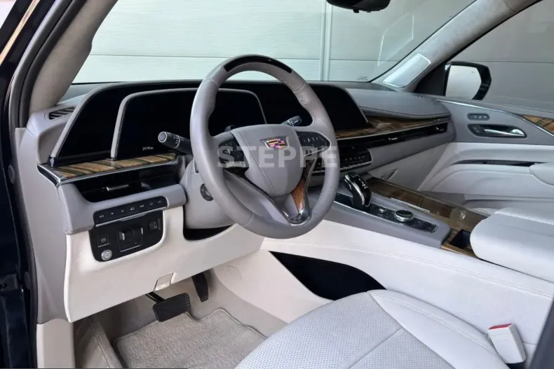Cadillac Escalade din 2025 cu 29.792 km - oferta CAD228266 - foto 6
