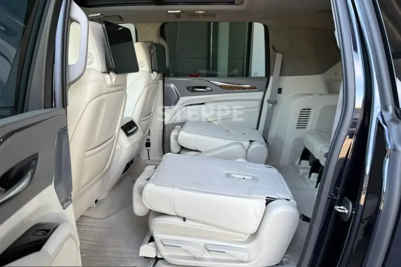 Cadillac Escalade din 2025 cu 29.792 km - oferta CAD228266 - foto 11