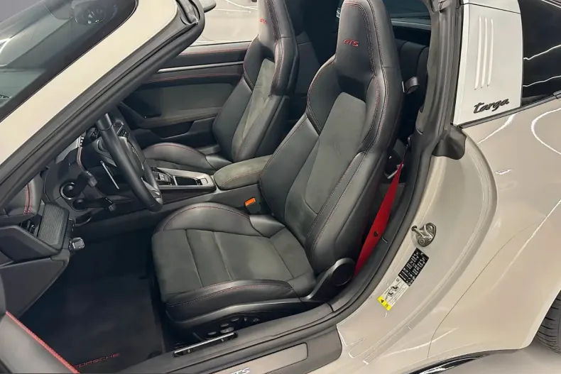 Porsche 992 din 2023 cu 35.000 km - oferta POR228267 - foto 12