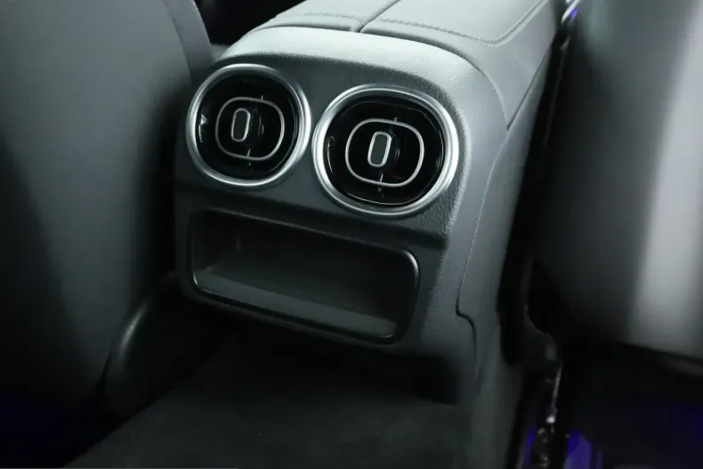 Mercedes-Benz CLE 200 (Clasa CLE) din 2024 cu 7.520 km - oferta MER228268 - foto 23