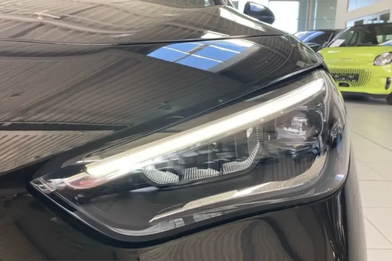 Mercedes-Benz CLE 200 (Clasa CLE) din 2025 cu 28.440 km - oferta MER228271 - foto 2