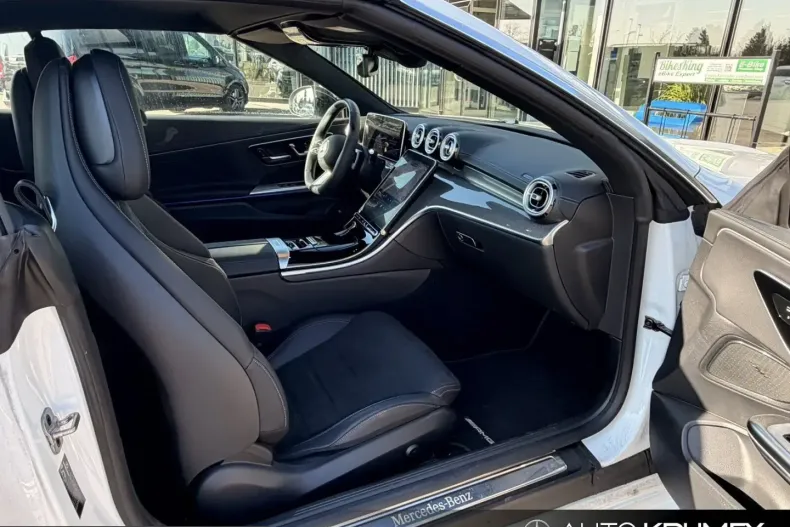 Mercedes-Benz CLE 200 (Clasa CLE) din 2024 cu 23.500 km - oferta MER228281 - foto 9
