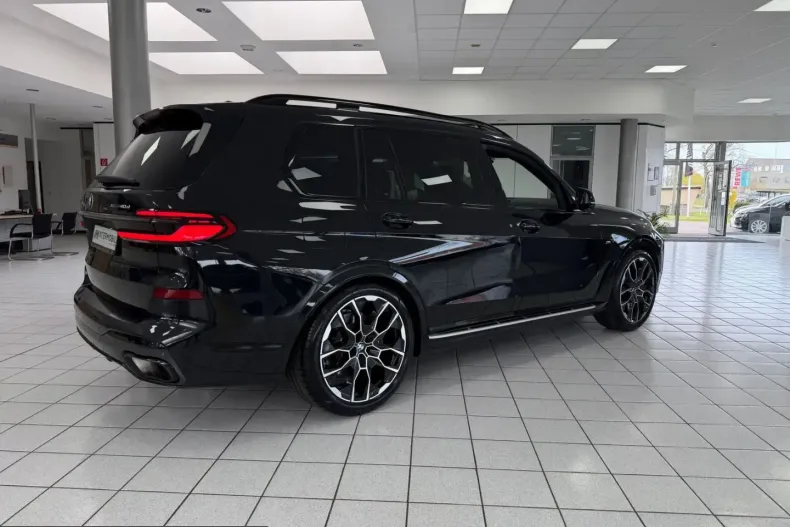 BMW X7 (Seria X) din 2025 cu 27.237 km - oferta BMW228282 - foto 3