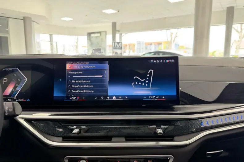 BMW X7 (Seria X) din 2025 cu 27.237 km - oferta BMW228282 - foto 19