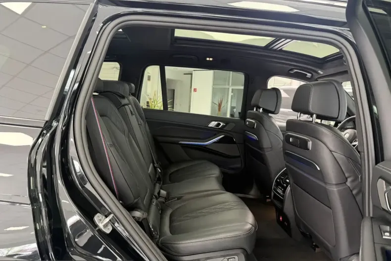BMW X7 (Seria X) din 2025 cu 27.237 km - oferta BMW228282 - foto 22