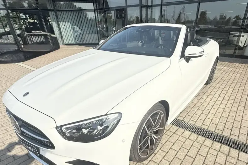 Mercedes-Benz E 220 (Clasa E) din 2023 cu 23.680 km - oferta MER228284 - foto 4