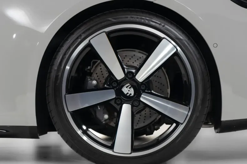 Porsche 992 din 2025 cu 22.341 km - oferta POR228292 - foto 21