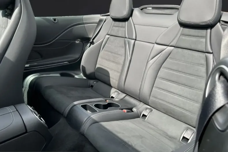 Mercedes-Benz CLE 200 (Clasa CLE) din 2025 cu 14.898 km - oferta MER228301 - foto 13