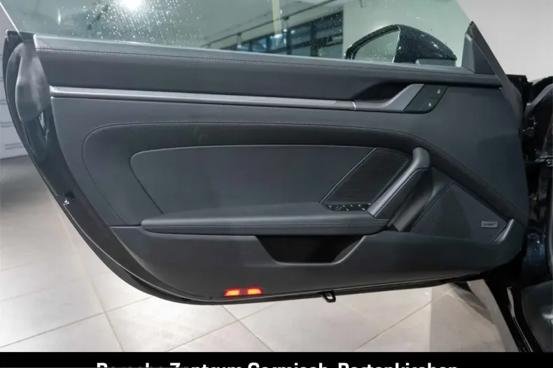 Porsche 992 din 2025 cu 5.246 km - oferta POR228302 - foto 14