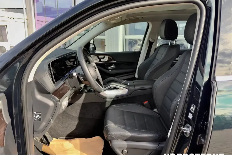 Mercedes-Benz GLS 350 (Clasa GLS) din 2025 cu 29.771 km - oferta MER228305 - foto 20