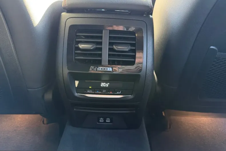 BMW X4 (Seria X) din 2024 cu 29.100 km - oferta BMW228308 - foto 12