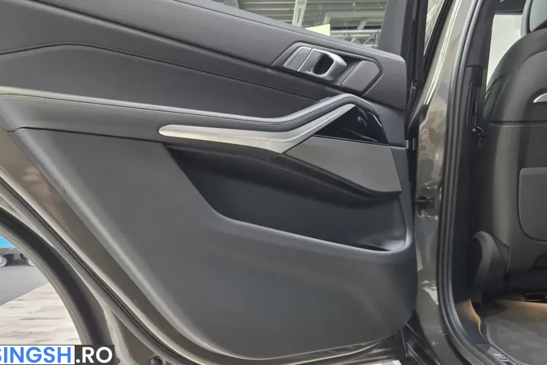 BMW X7 (Seria X) din 2025 cu 17.950 km - oferta BMW228320 - foto 21