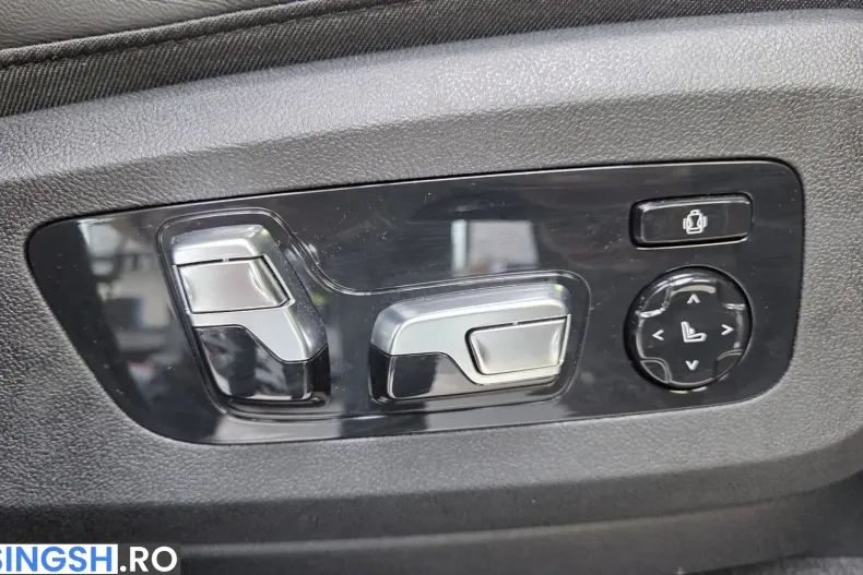 BMW X7 (Seria X) din 2025 cu 17.950 km - oferta BMW228320 - foto 41
