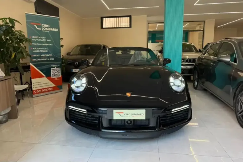 Porsche 911 din 2023 cu 3.500 km - oferta POR228325 - foto 1