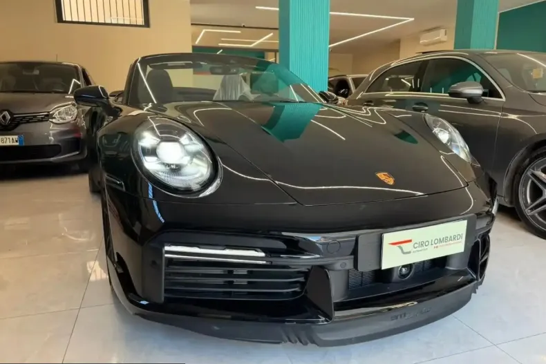 Porsche 911 din 2023 cu 3.500 km - oferta POR228325 - foto 2