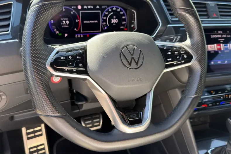 Volkswagen Tiguan Allspace din 2023 cu 72.766 km - oferta VOL228327 - foto 10
