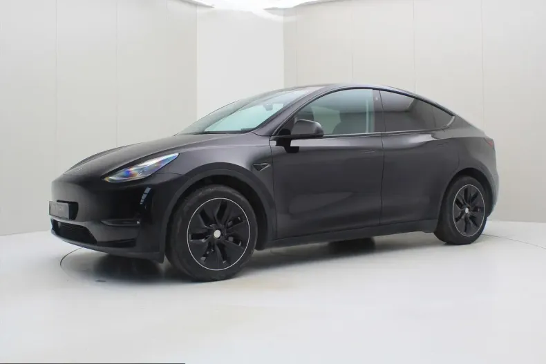 Tesla Model Y din 2023 cu 63.818 km - oferta TES228329 - foto 8
