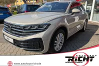 Volkswagen Touareg din 2024 cu 61.950 km - oferta VOL228330 - foto 1