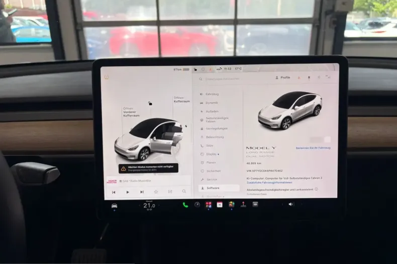 Tesla Model Y din 2023 cu 48.869 km - oferta TES228333 - foto 11