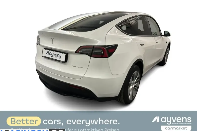 Tesla Model Y din 2023 cu 32.210 km - oferta TES228334 - foto 3