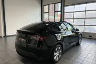 Tesla Model Y din 2023 cu 49.824 km - oferta TES228336 - foto 5