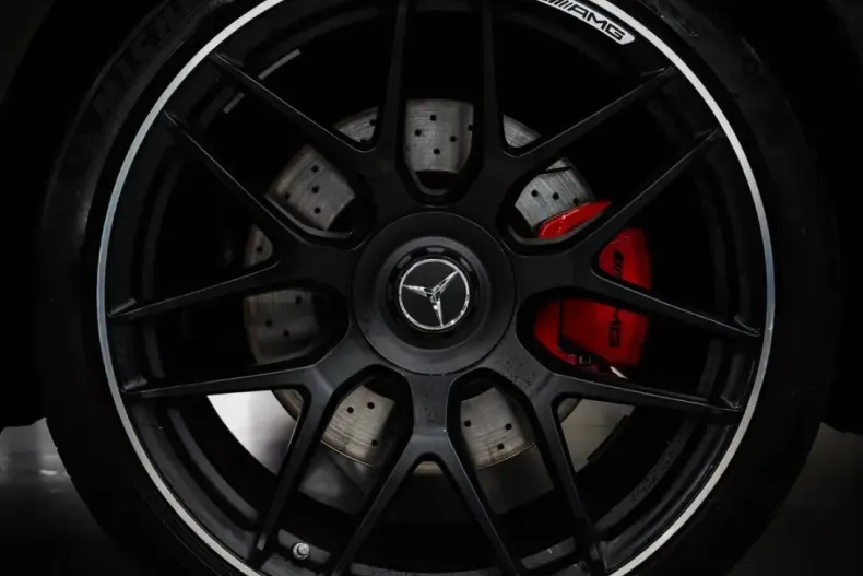 Mercedes-Benz AMG GT (Clasa GT) din 2023 cu 48.008 km - oferta MER228337 - foto 15