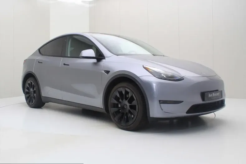 Tesla Model Y din 2023 cu 60.625 km - oferta TES228339 - foto 4