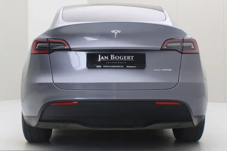 Tesla Model Y din 2023 cu 60.625 km - oferta TES228339 - foto 6