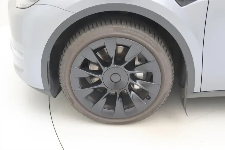 Tesla Model Y din 2023 cu 60.625 km - oferta TES228339 - foto 11