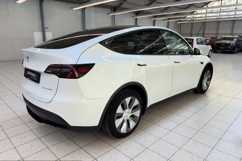 Tesla Model Y din 2023 cu 22.986 km - oferta TES228340 - foto 5