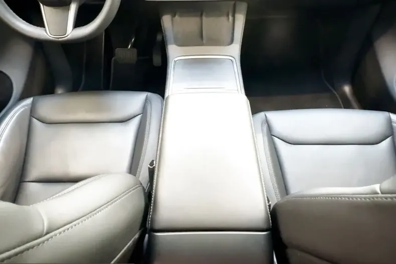 Tesla Model Y din 2023 cu 22.986 km - oferta TES228340 - foto 14