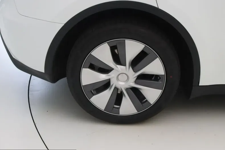 Tesla Model Y din 2023 cu 57.216 km - oferta TES228341 - foto 11
