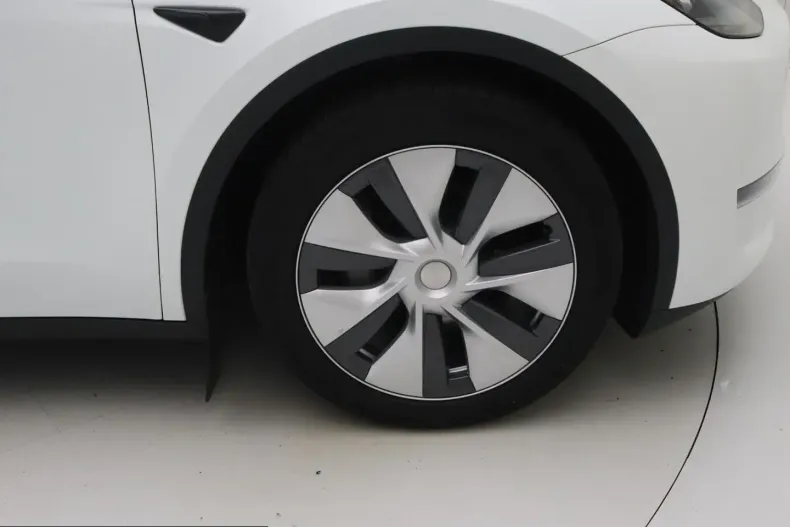 Tesla Model Y din 2023 cu 57.216 km - oferta TES228341 - foto 12