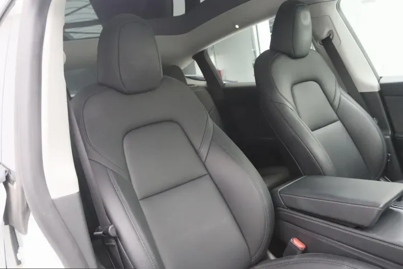 Tesla Model Y din 2023 cu 57.216 km - oferta TES228341 - foto 17