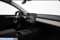 Tesla Model Y din 2023 cu 45.222 km - oferta TES228344 - foto 9