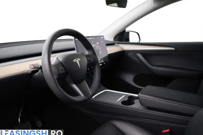Tesla Model Y din 2023 cu 45.222 km - oferta TES228344 - foto 24