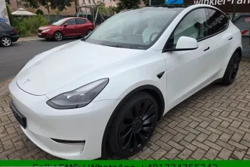 Tesla Model Y din 2023 - oferta TES228347